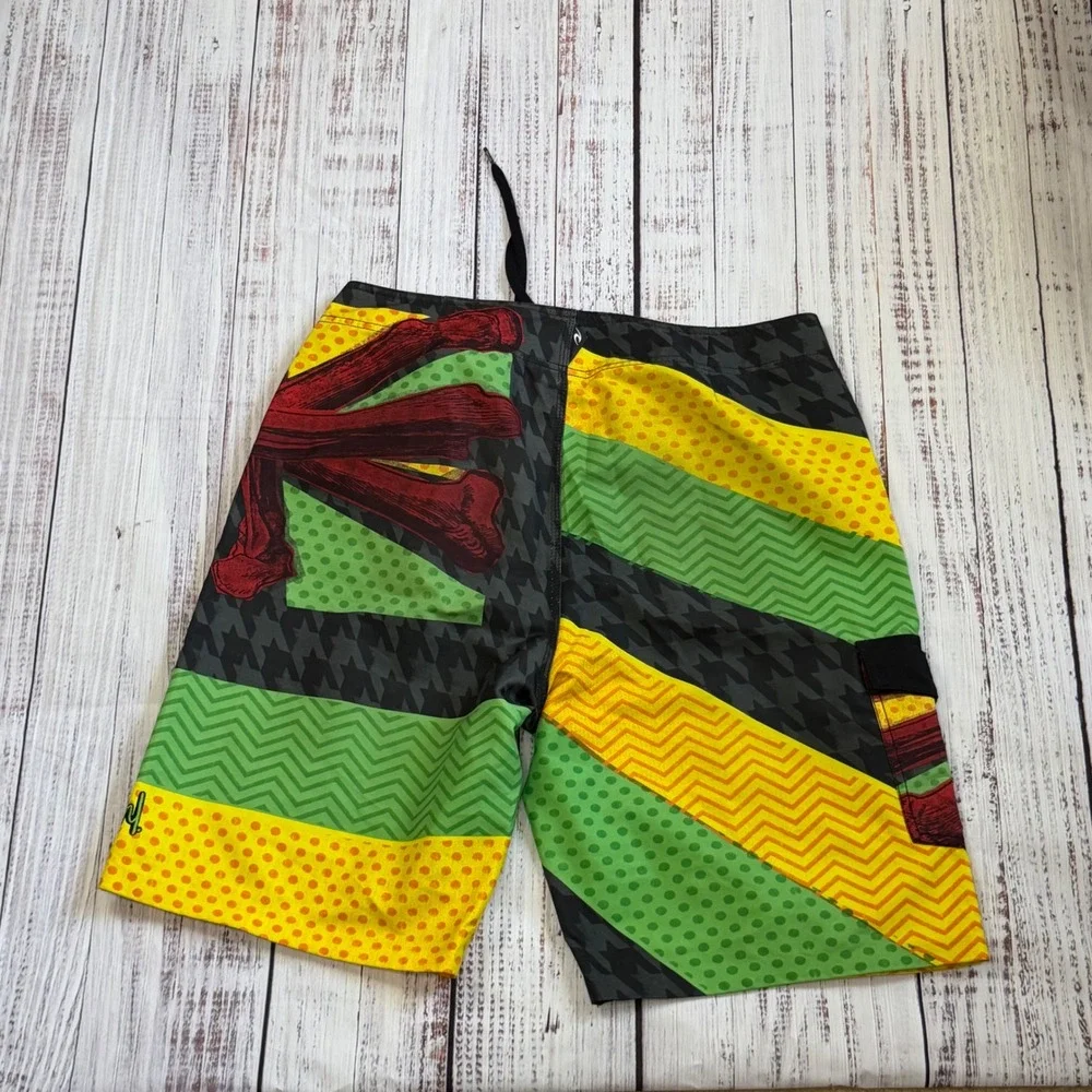 Rip Curl Pancho Sullivan Signature Boardshorts Mens 36 Green Yellow Black Red